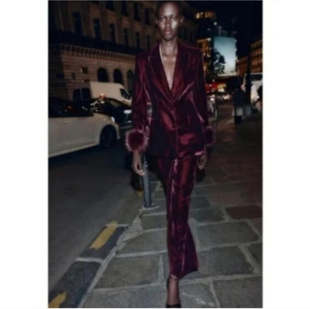 Zara Maroon Velvet Pants Size S